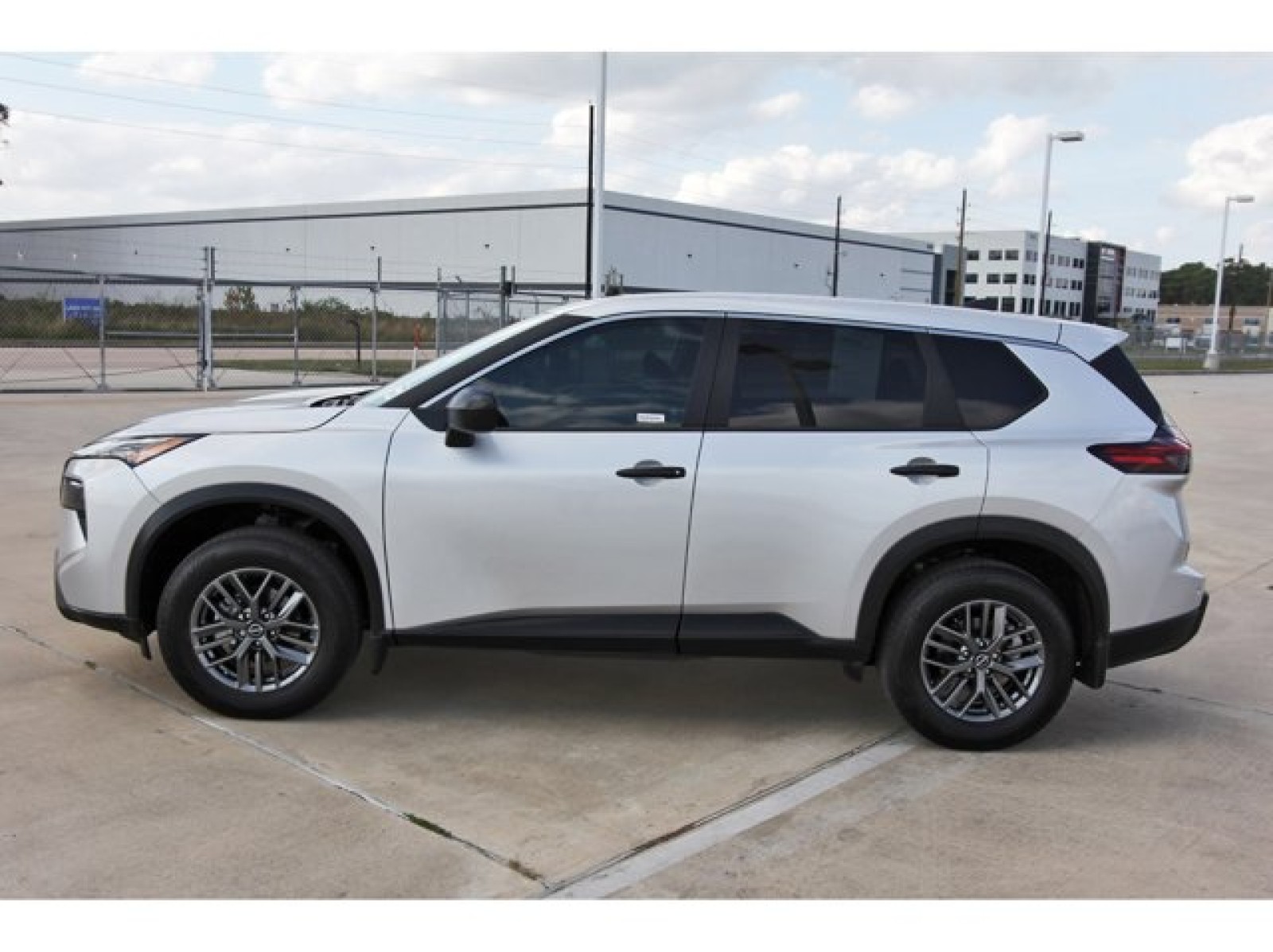 2025 Nissan Rogue S Silver at Robbins Nissan