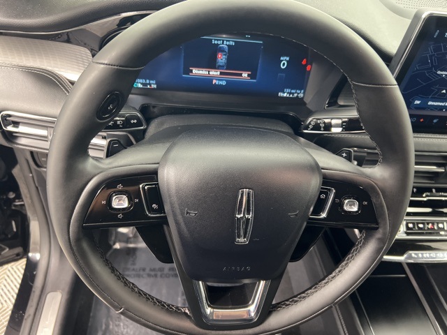2023 Lincoln Corsair Standard photo 21