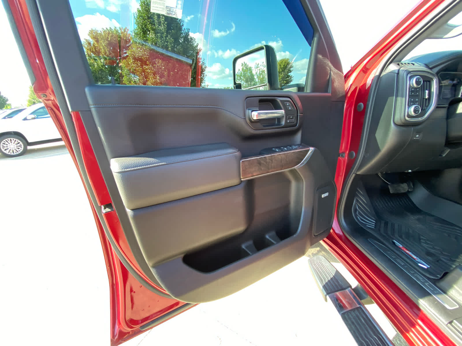 2020 Gmc Sierra Denali photo 9