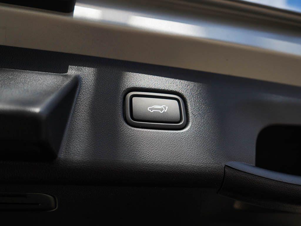 2025 Hyundai Tucson Hybrid Limited photo 23