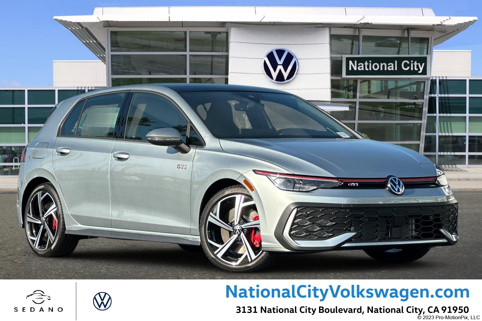 2025 Volkswagen Golf GTI SE's photo