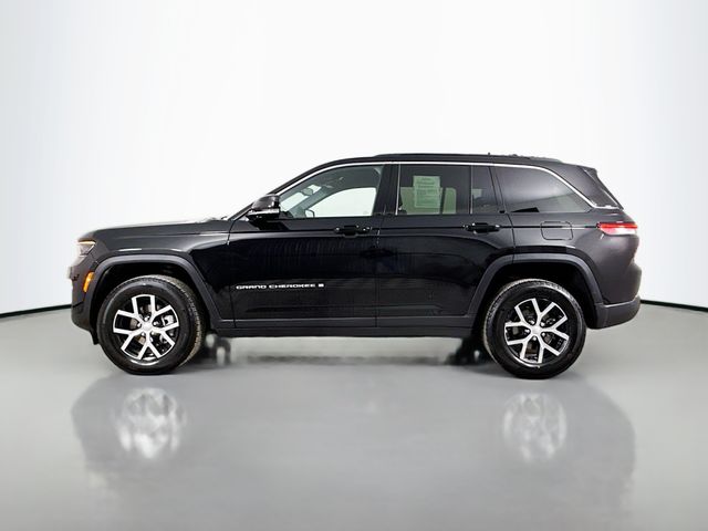 2025 Jeep Grand Cherokee Limited photo 4