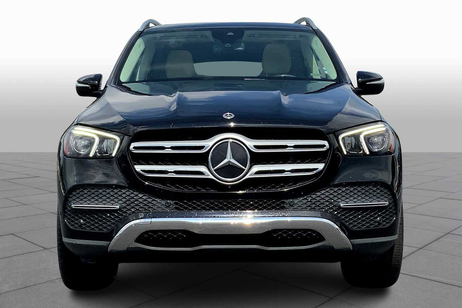 2022 Mercedes Benz GLE 450 4MATIC photo 3