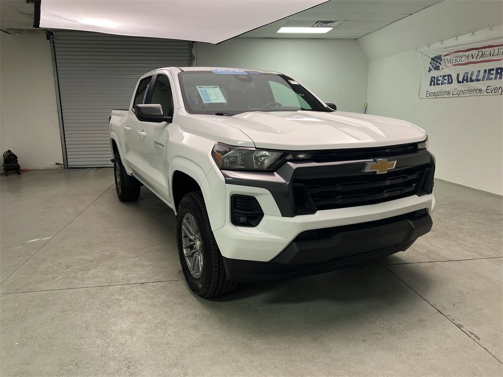 2024 Chevrolet Colorado LT's photo