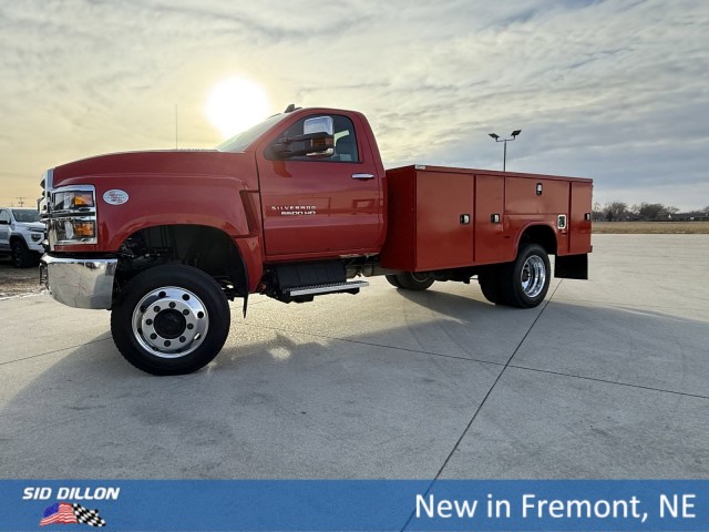 New 2024 Chevrolet Silverado 5500 HD Work Truck Regular Cab in