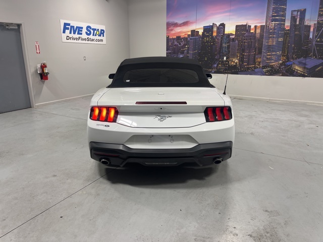 2024 Ford Mustang EcoBoost photo 23