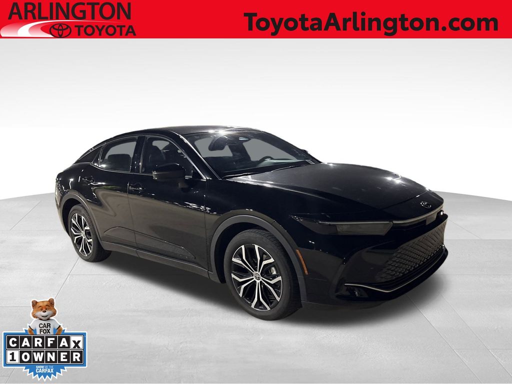 2025 Toyota Crown XLE's photo