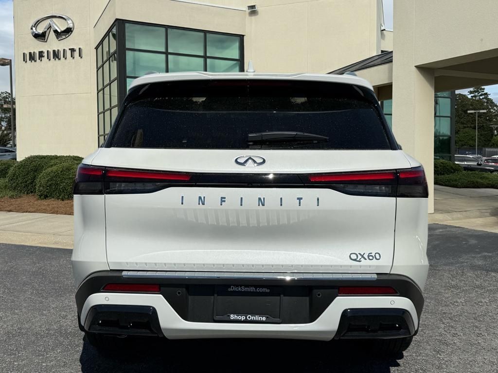 2025 Infiniti QX60 Luxe photo 4