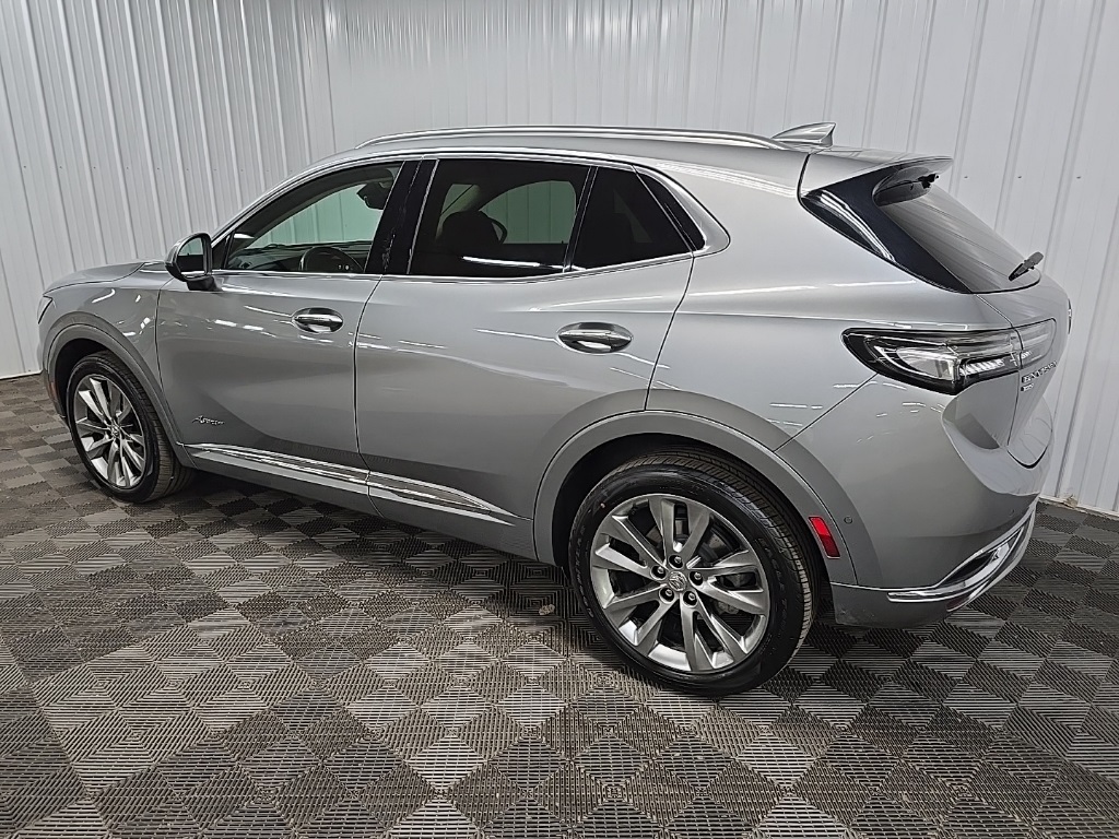 2023 Buick Envision Avenir photo 3