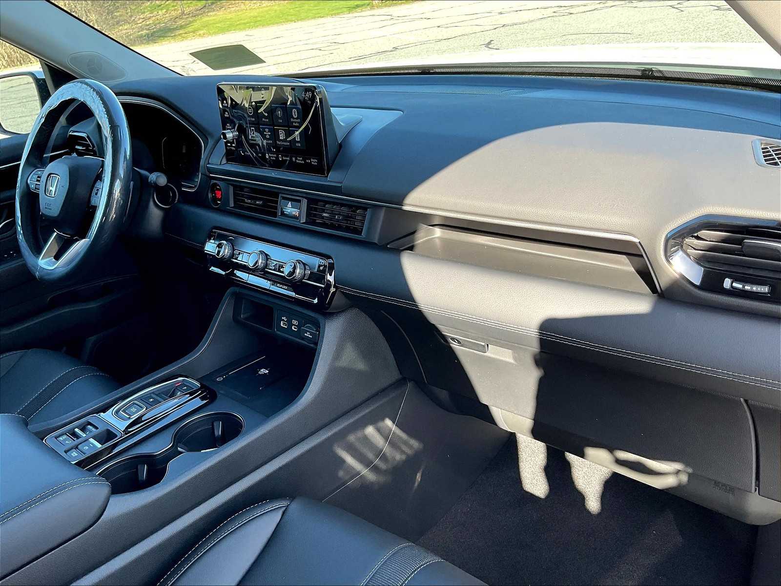 2025 Honda Pilot EX-L photo 9