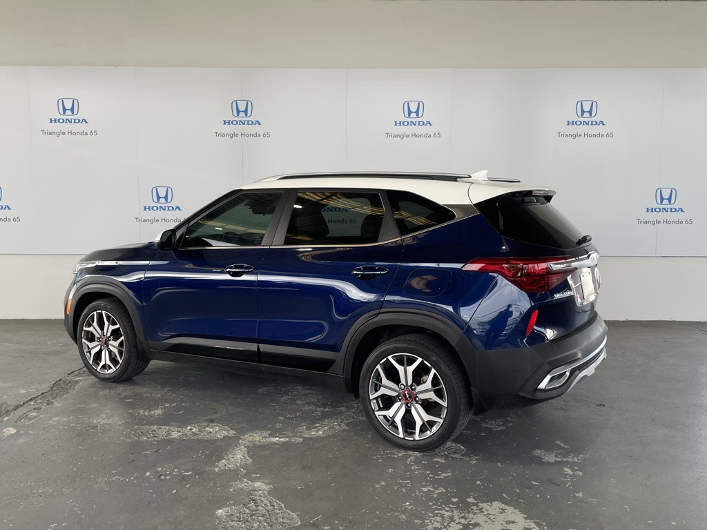 2023 Kia Seltos S photo 2