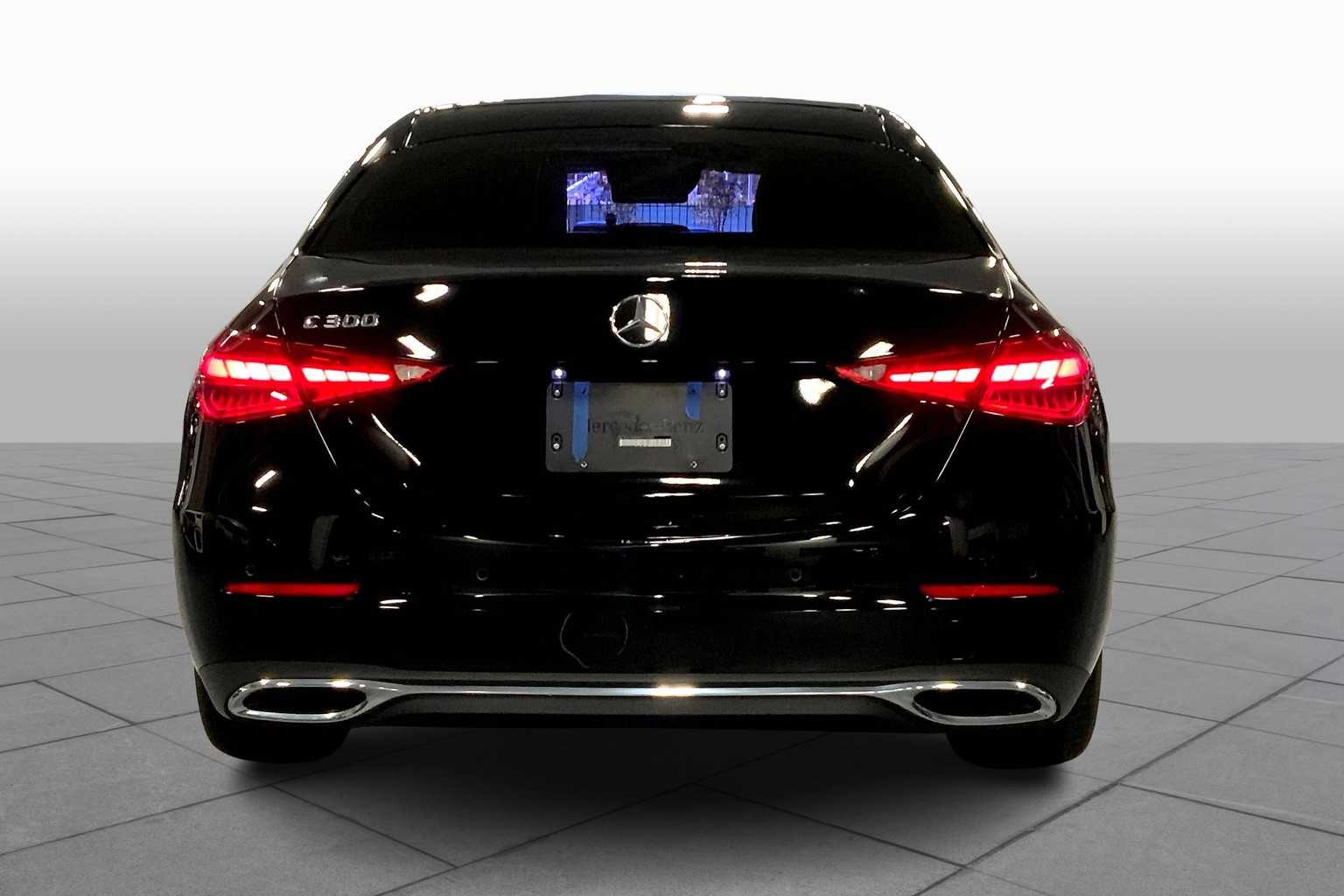 2023 Mercedes Benz C 300 photo 4