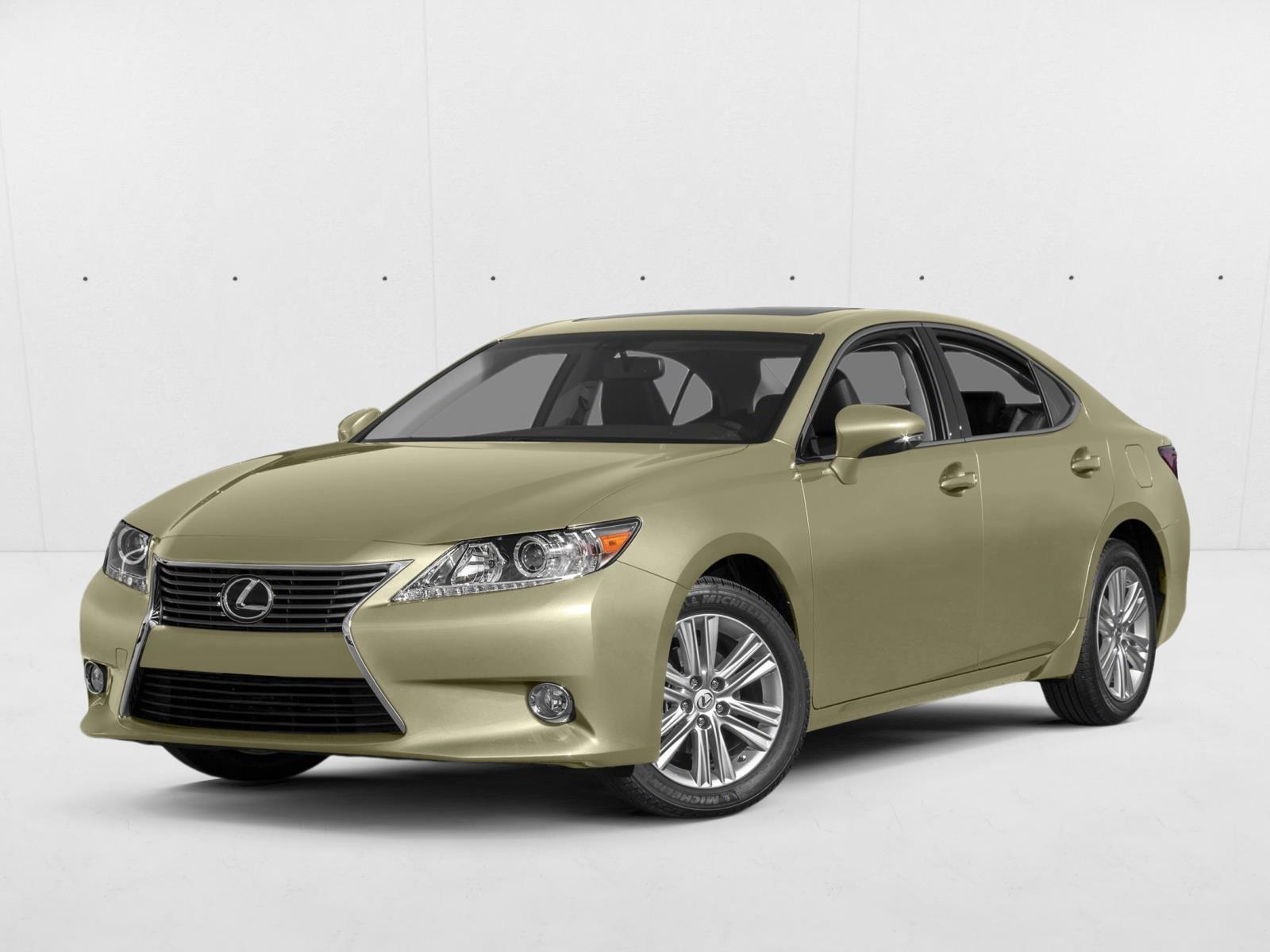 2015 Lexus ES 350's photo