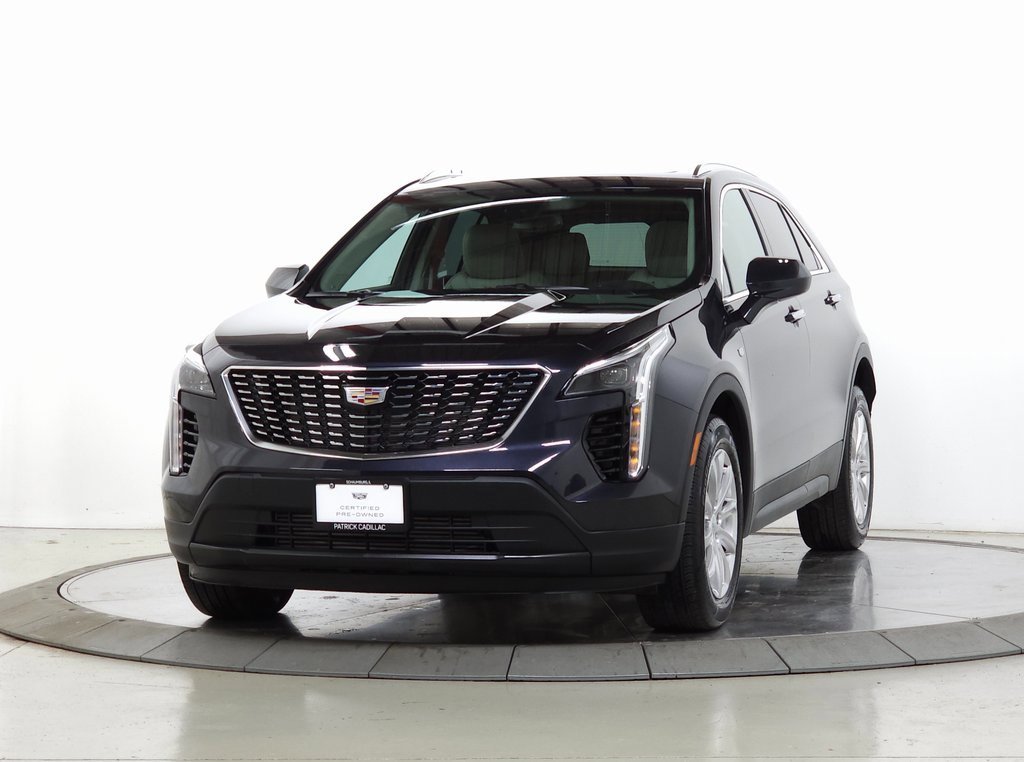 2023 Cadillac XT4 Luxury's photo