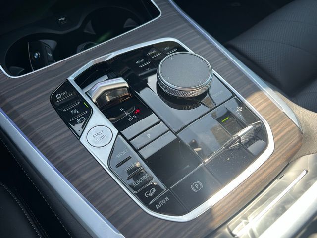 2025 Bmw X5 xDrive50e photo 14