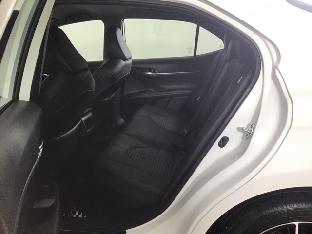 2024 Toyota Camry Hybrid SE photo 18