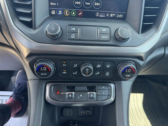 2023 Gmc Acadia AT4 photo 16