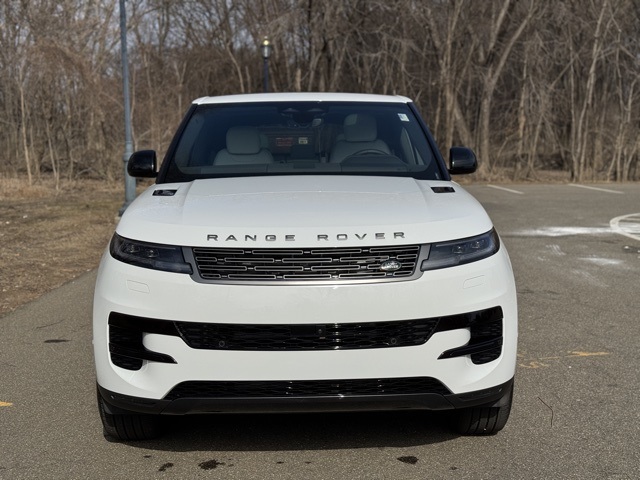 2025 Land Rover Range Rover Sport P360 S photo 8