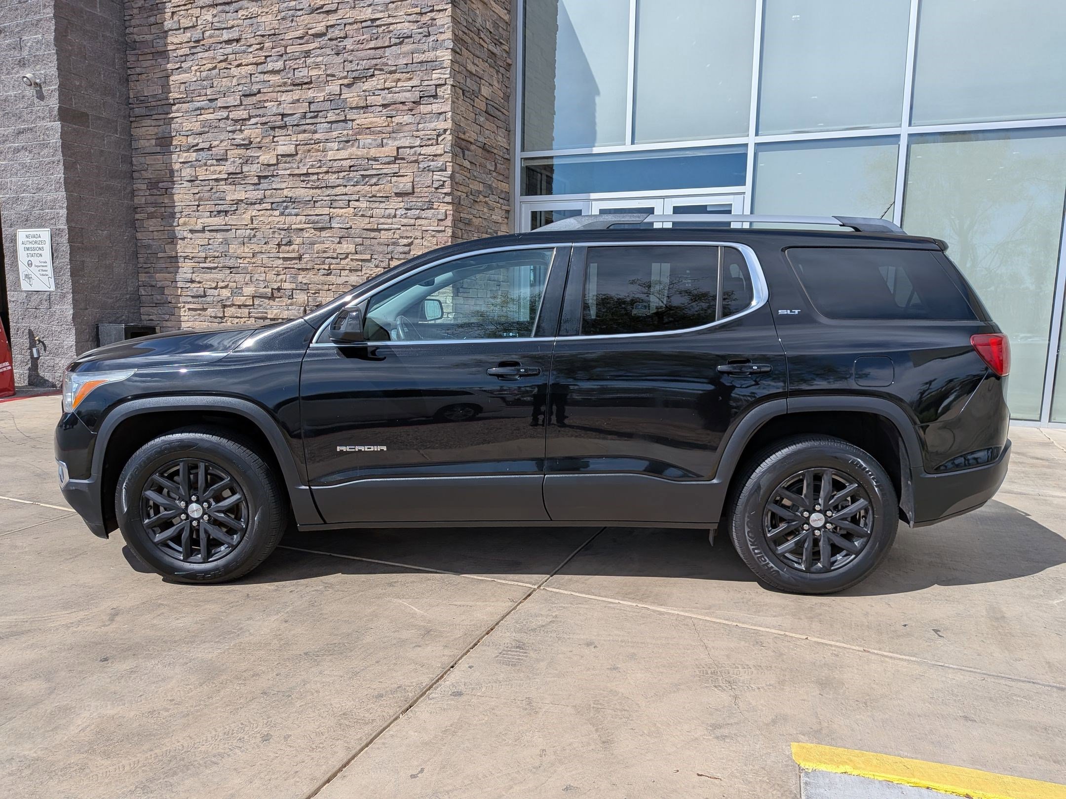 2018 Gmc Acadia SLT photo 2