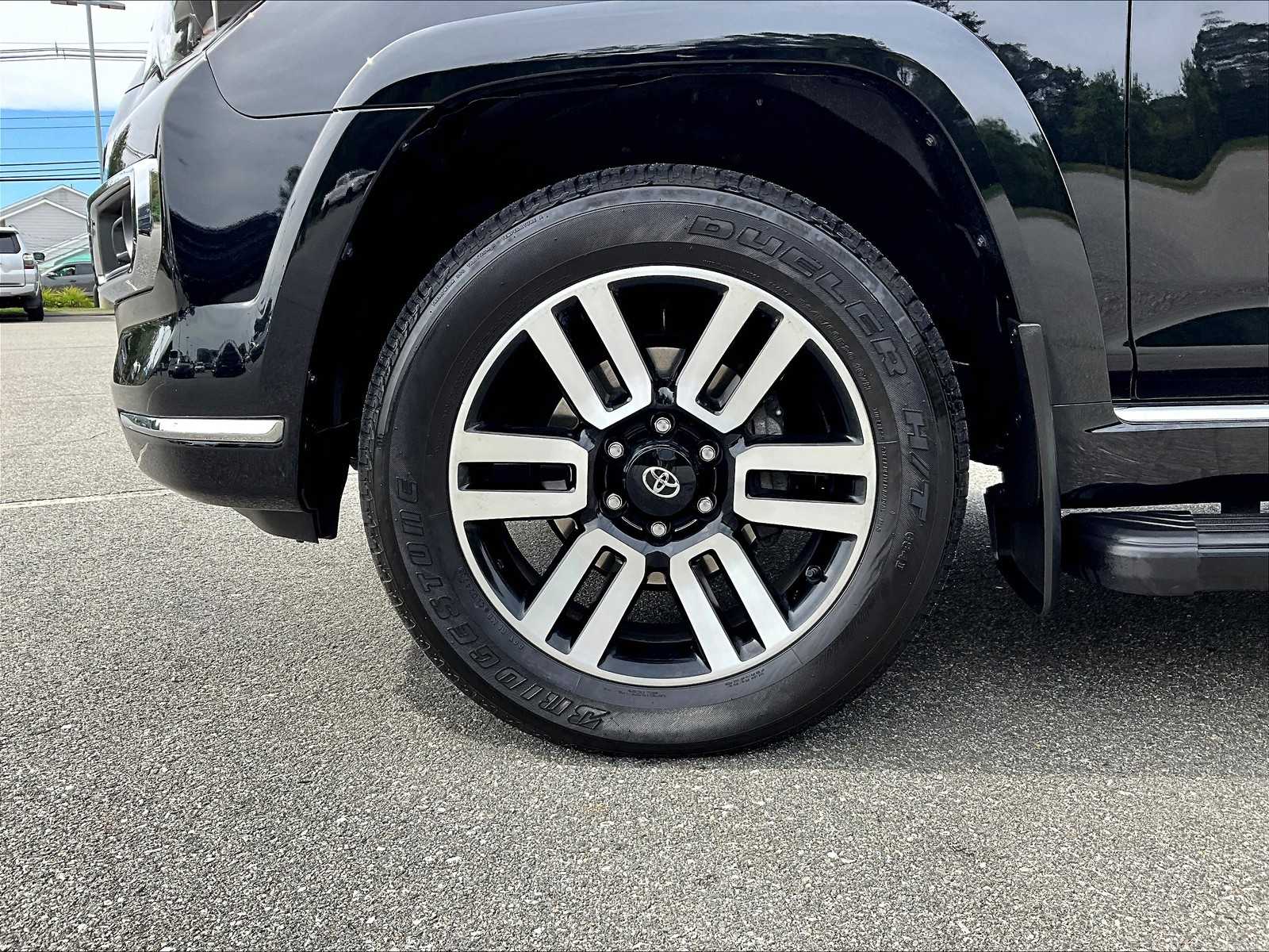 2023 Toyota 4Runner Limited photo 7