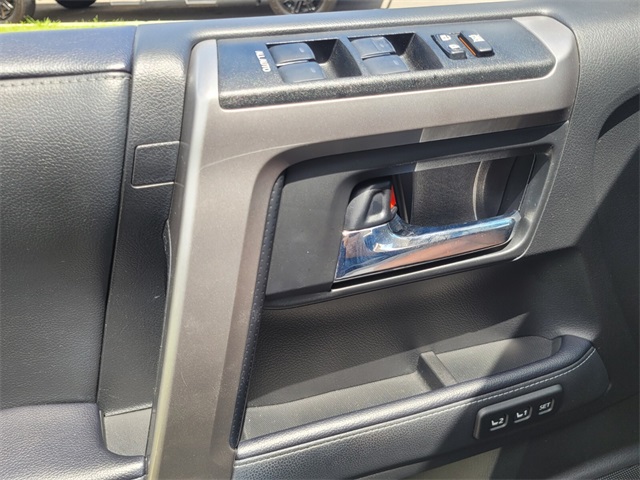 2021 Toyota 4Runner Limited photo 29