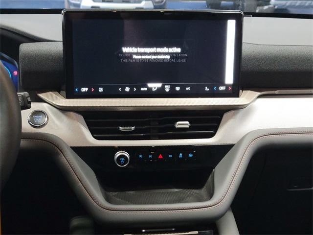 2025 Ford Explorer photo 19
