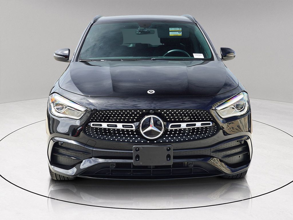 2023 Mercedes Benz GLA 250 4MATIC photo 2