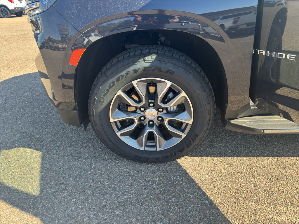 2024 Chevrolet Tahoe LT photo 19
