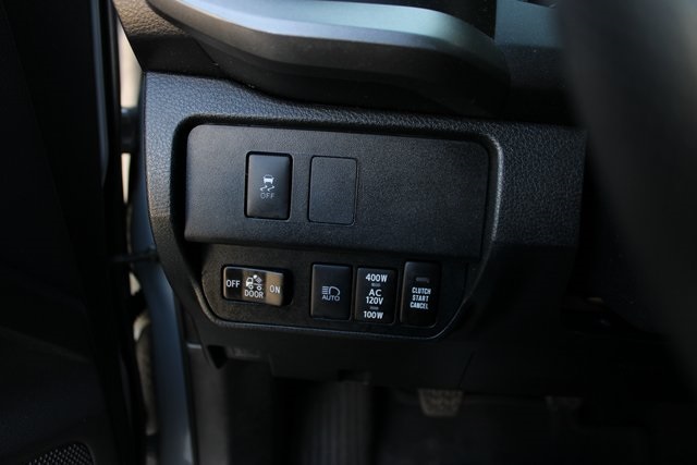 2020 Toyota Tacoma TRD Off-Road photo 21