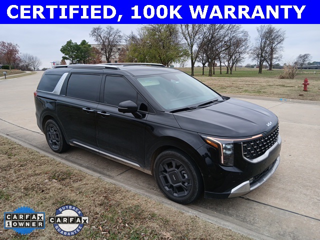 2025 Kia Carnival SX's photo