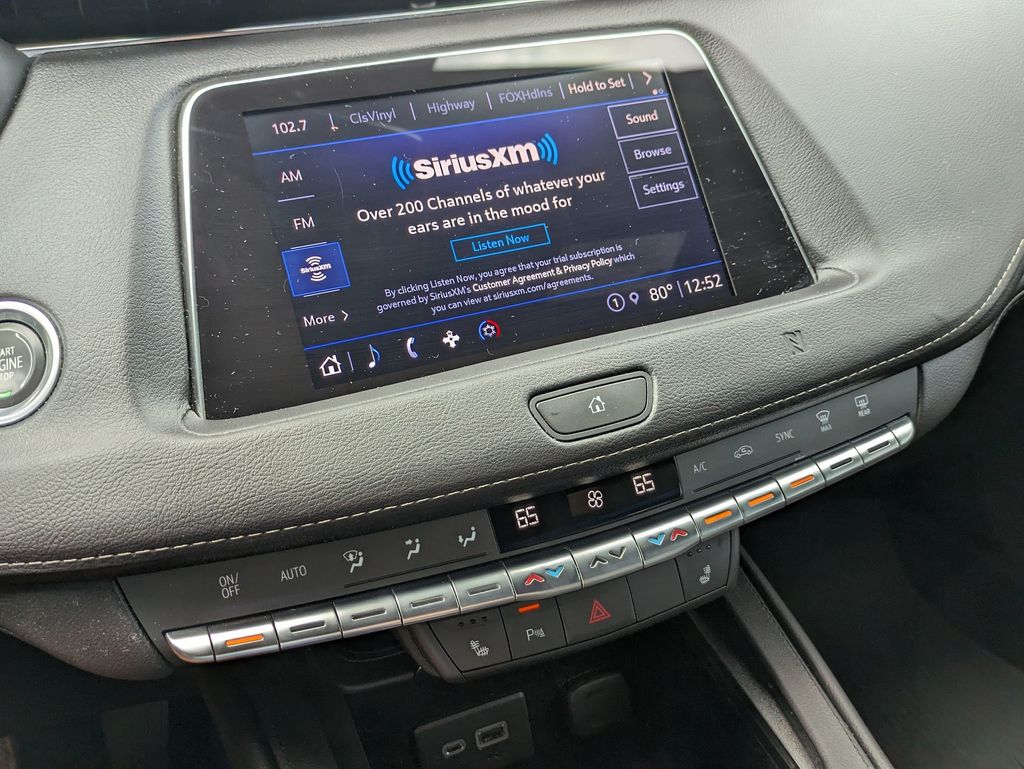 2021 Cadillac XT4 Premium Luxury photo 17