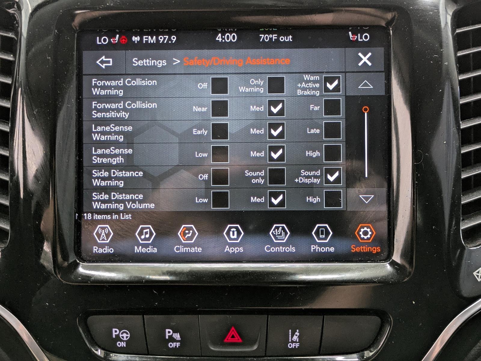 2021 Jeep Cherokee Limited photo 7