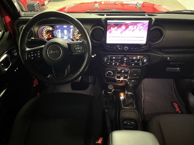 View 25