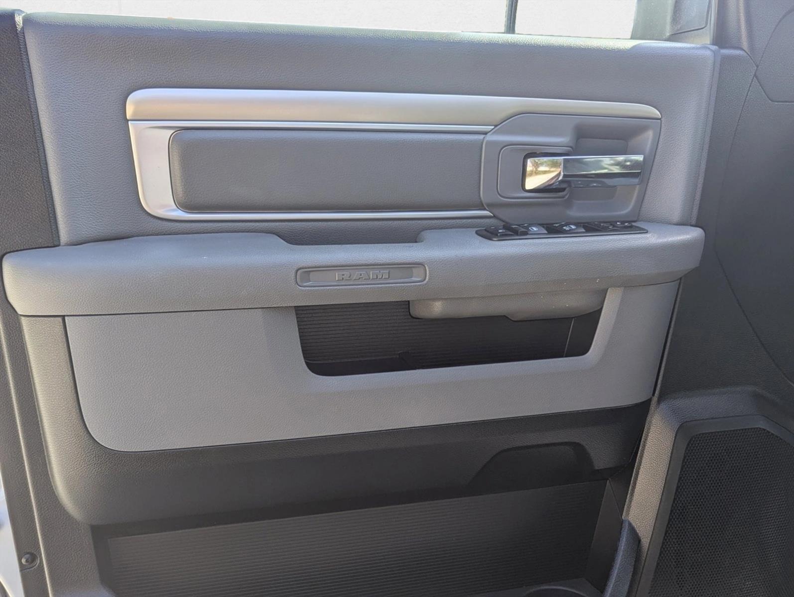 2018 Ram 1500 Big Horn photo 10