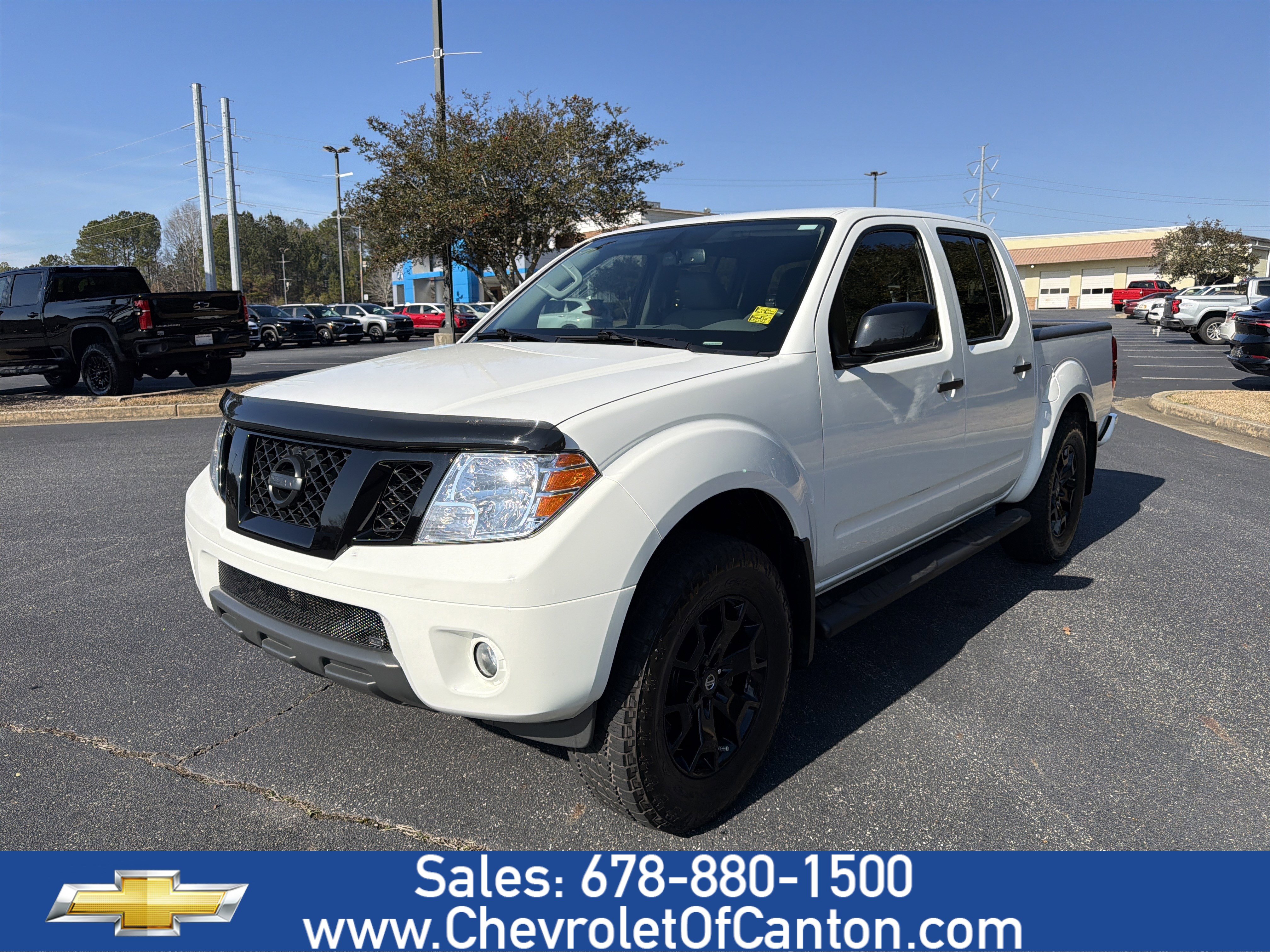 2019 Nissan Frontier SV's photo