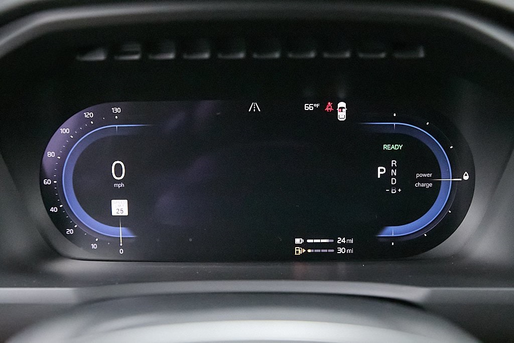 2023 VOLVO XC90 - Image 17