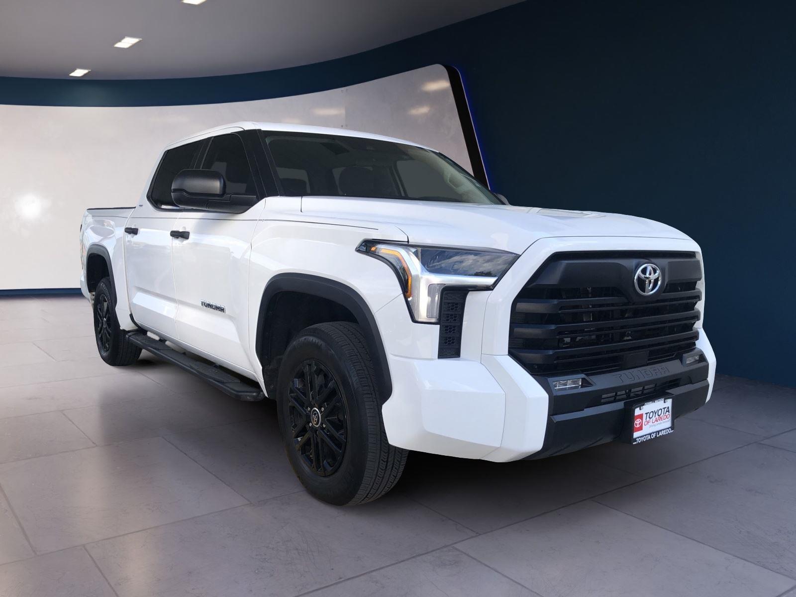 2024 Toyota Tundra SR5 CrewMax photo 6