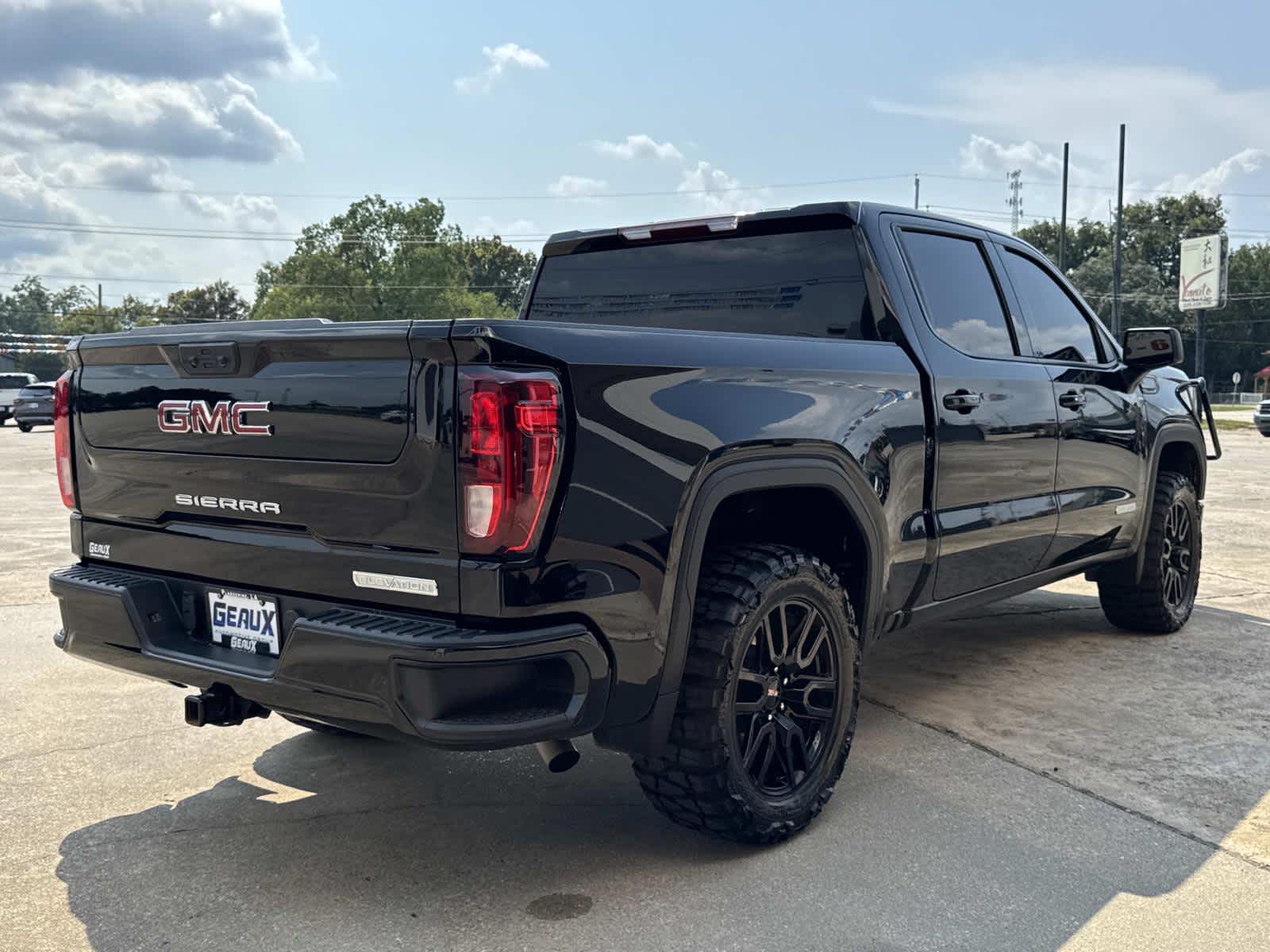2024 Gmc Sierra 1500 Elevation photo 9