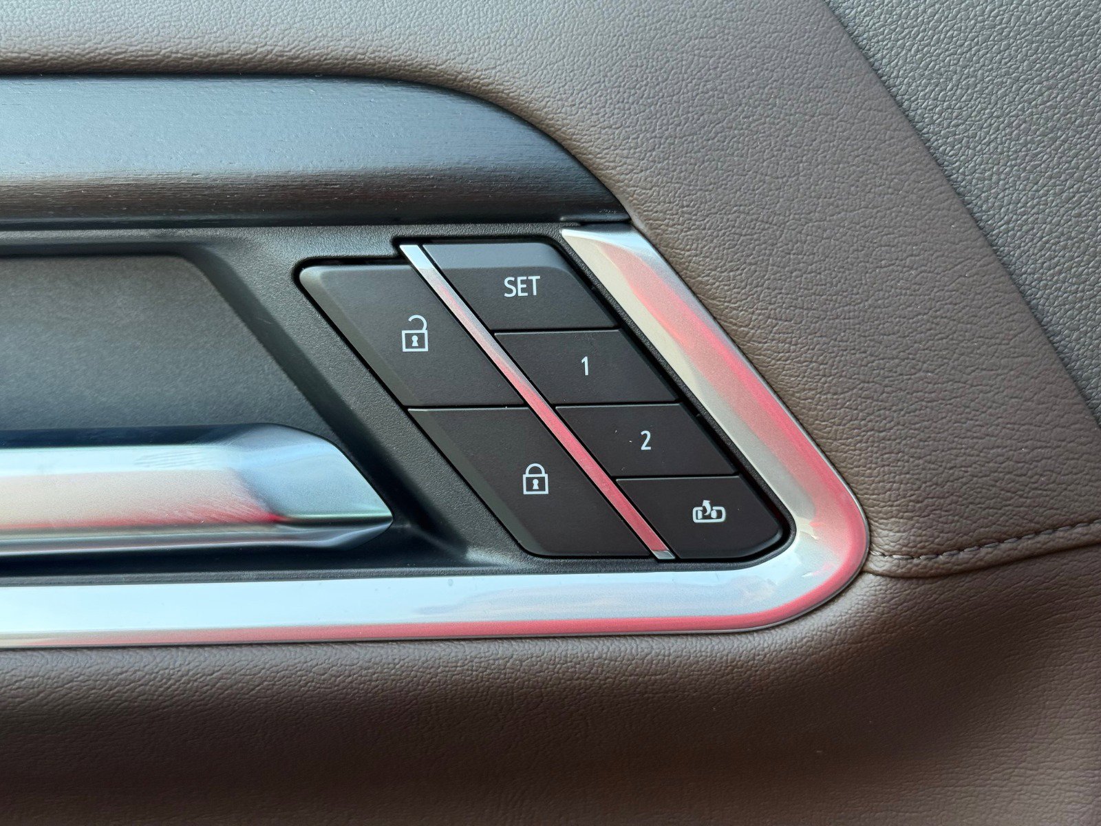 2025 Gmc Sierra 2500 HD Denali photo 9