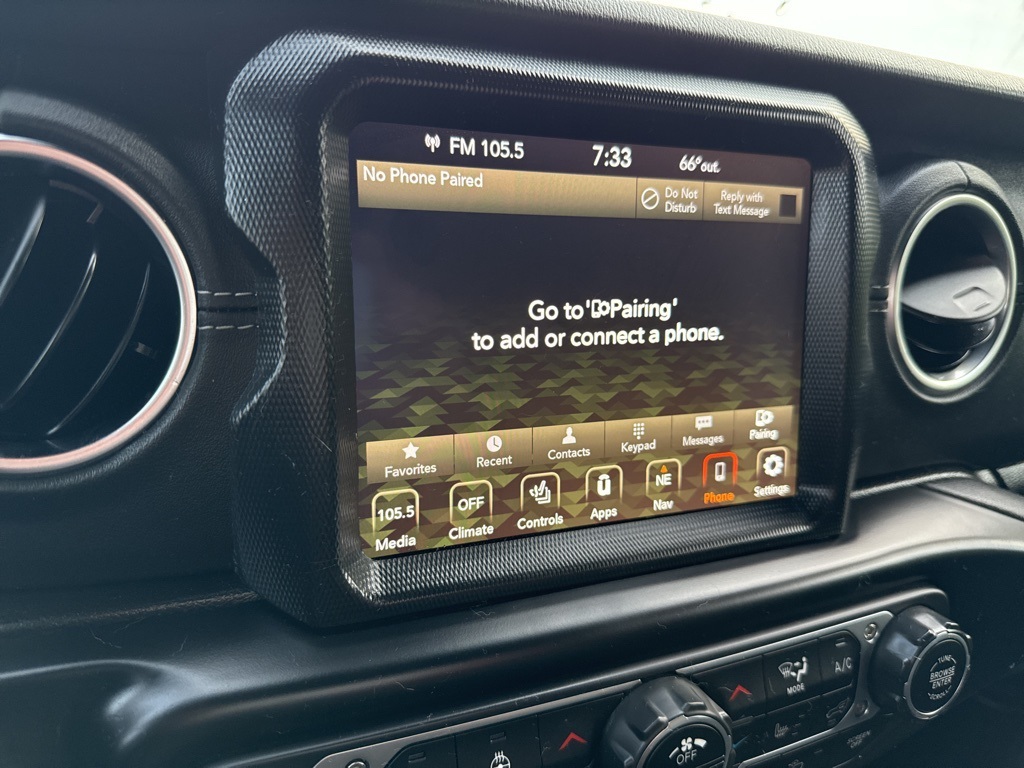2021 Jeep Wrangler Unlimited Sahara 4xe photo 4