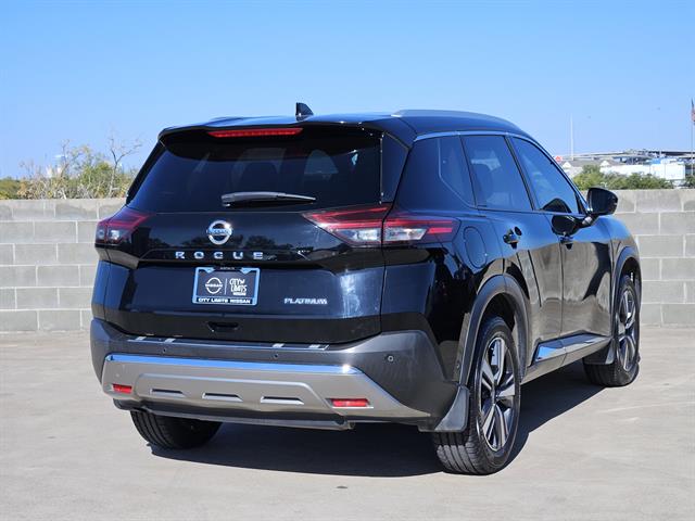 2021 Nissan Rogue Platinum photo 4