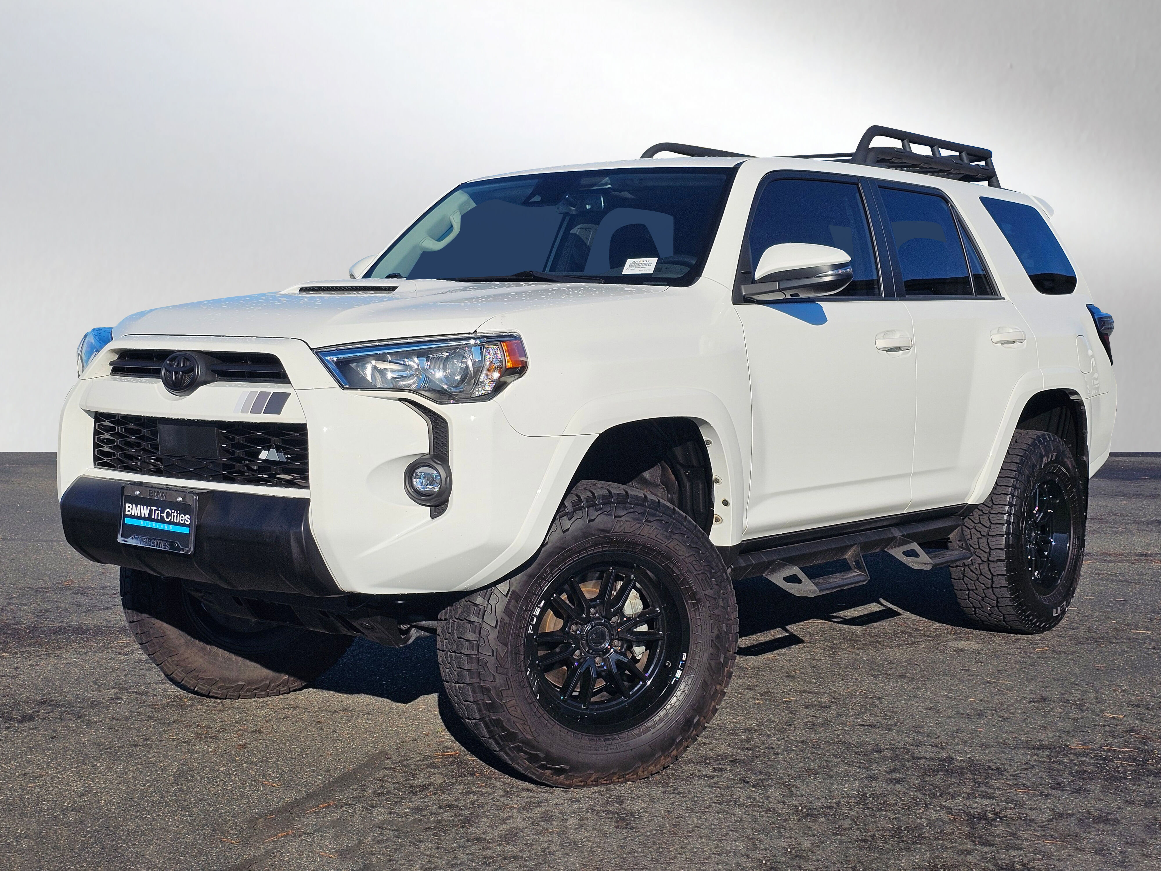 2023 Toyota 4Runner TRD Off-Road Premium's photo