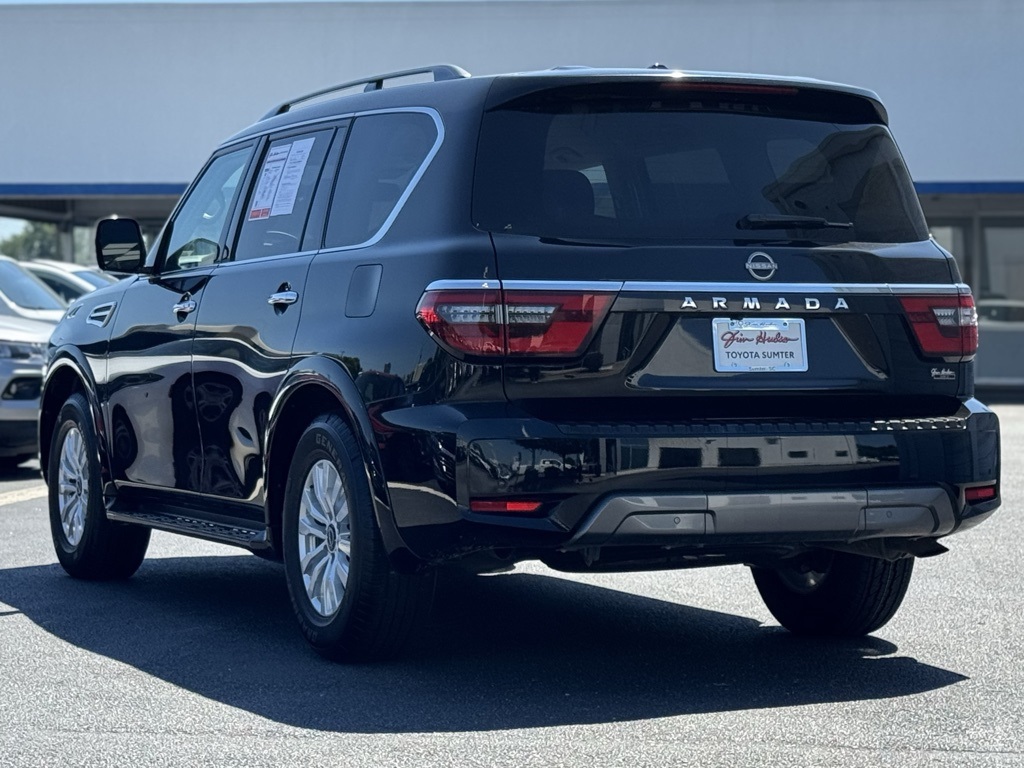 2023 Nissan Armada SV photo 5