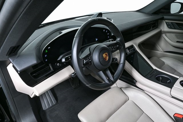 2022 Porsche Taycan 4S photo 4