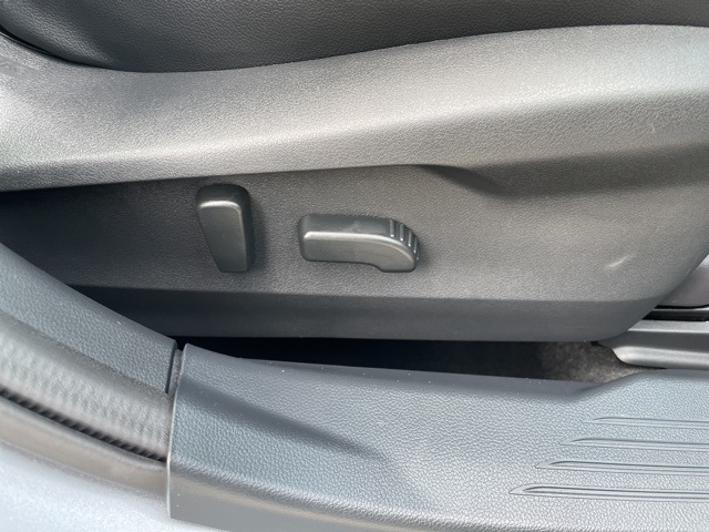 2022 Subaru Legacy Limited photo 11