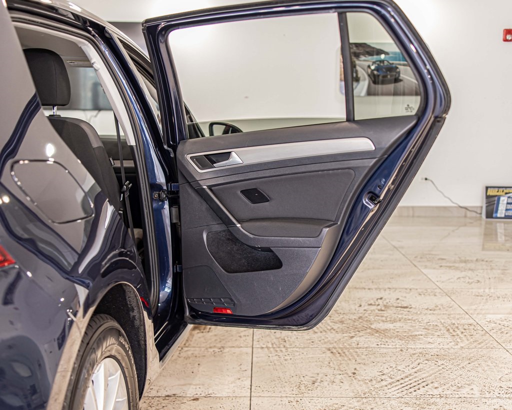 2016 VOLKSWAGEN GOLF - Image 38