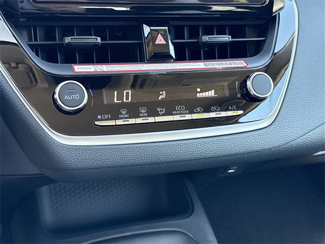 2025 Toyota Corolla LE photo 23