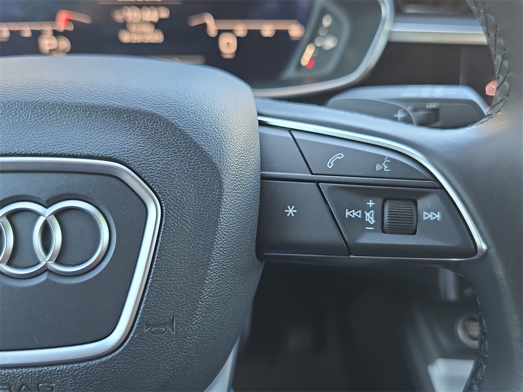 2022 Audi Q3 Premium Plus S line photo 15