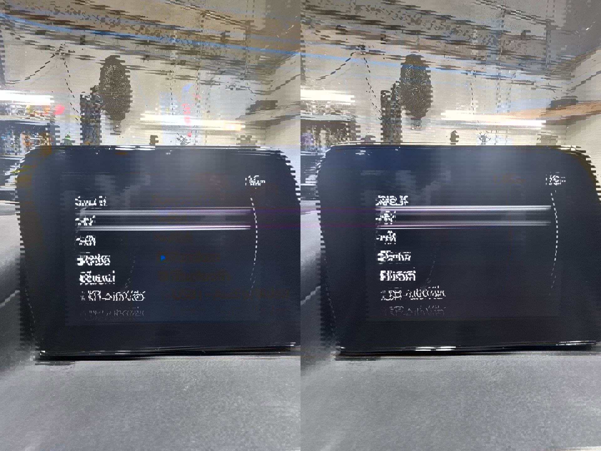 2023 Mazda CX-30 2.5 S Carbon photo 13