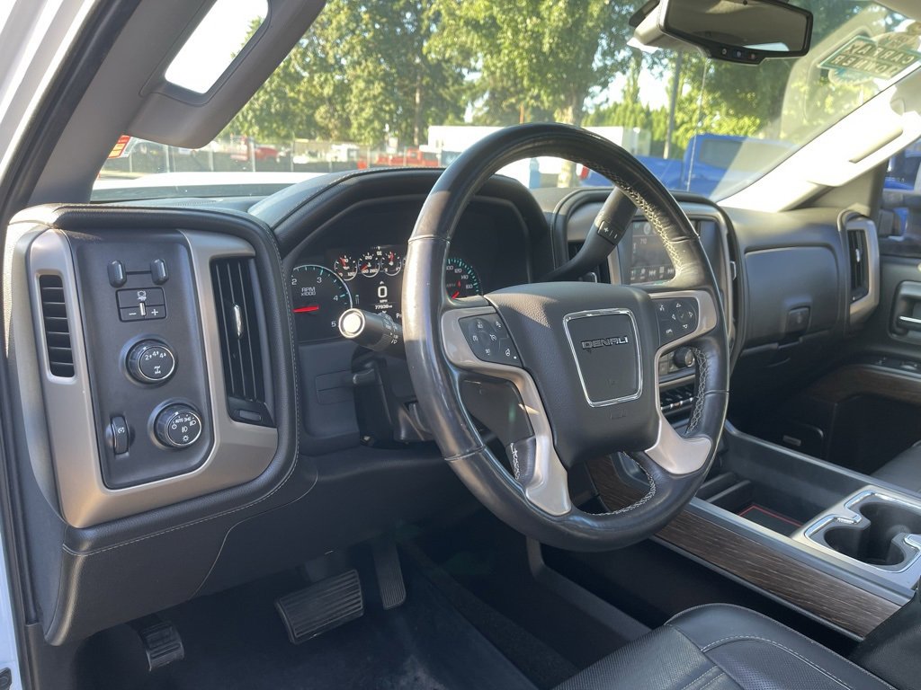 2017 Gmc Sierra 2500 HD Denali photo 5